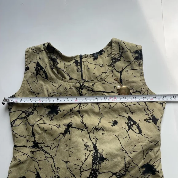 Elegant Beige and Black Women's Dress - Picture 6 of 7